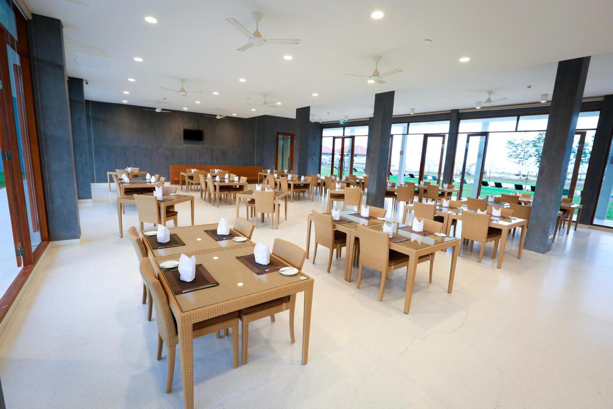 Sea Sand Sun Hua Hin By Jc Kevin Hotel & Resort Phetchaburi Ngoại thất bức ảnh