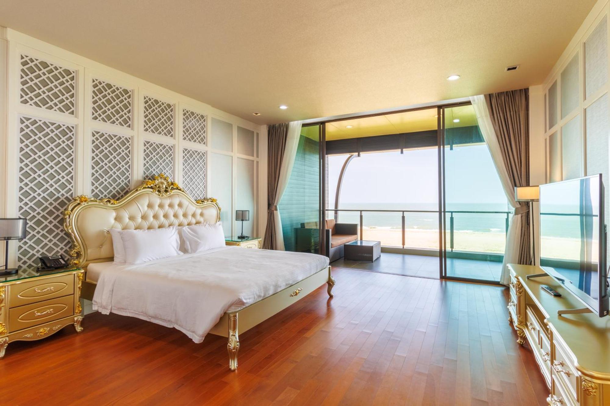 Sea Sand Sun Hua Hin By Jc Kevin Hotel & Resort Phetchaburi Ngoại thất bức ảnh